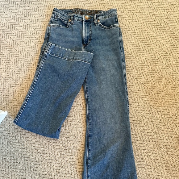Wrangler Denim - Wrangler Light Denim Trouser Boot Jeans 27x34. Worn but in good condition